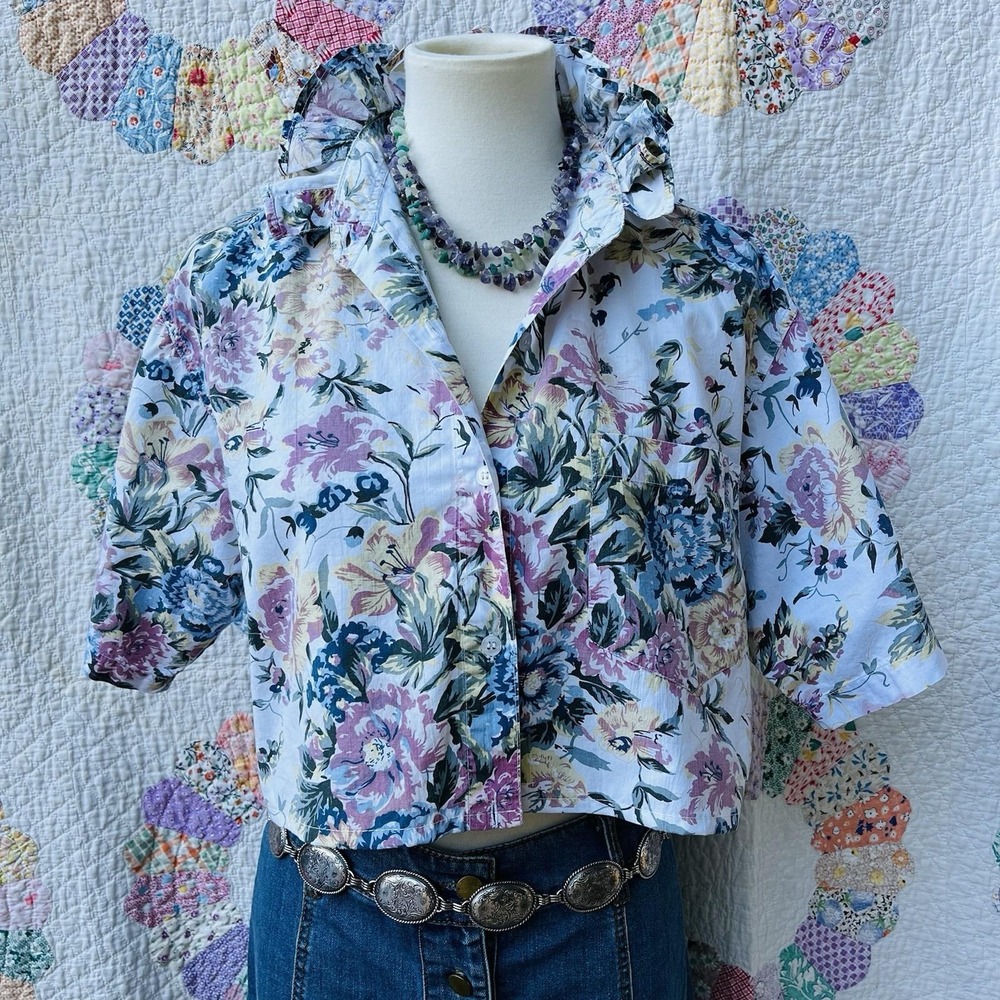 Vintage 1980's Pastel Floral Short Sleeve Upcycled Cropped Camp Ruffle Shirt M